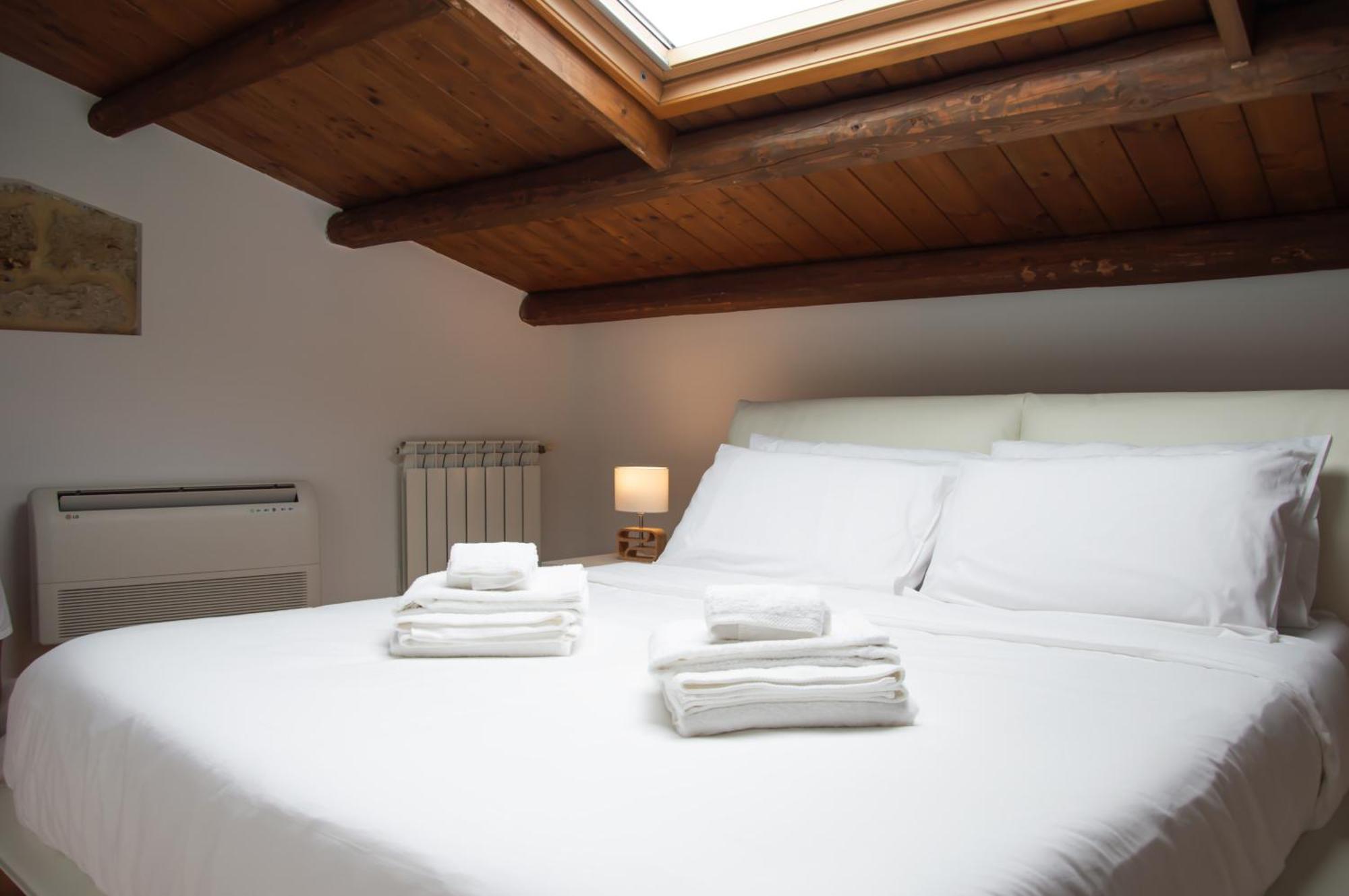 Vittorio Emanuele Suite Apartment Palermo Eksteriør bilde